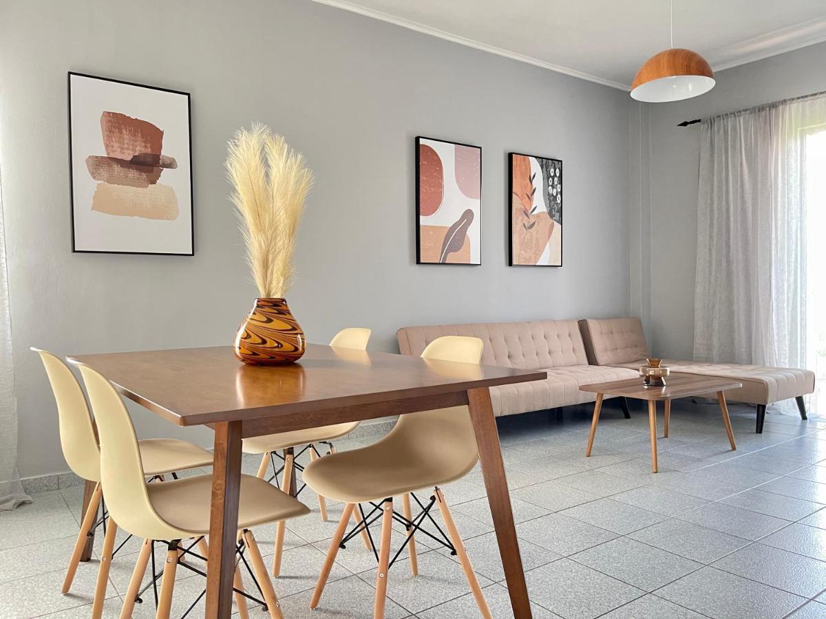 Down Town Apartment *