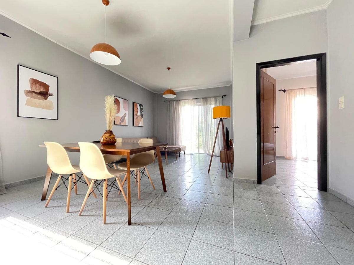 Down Town Apartment *